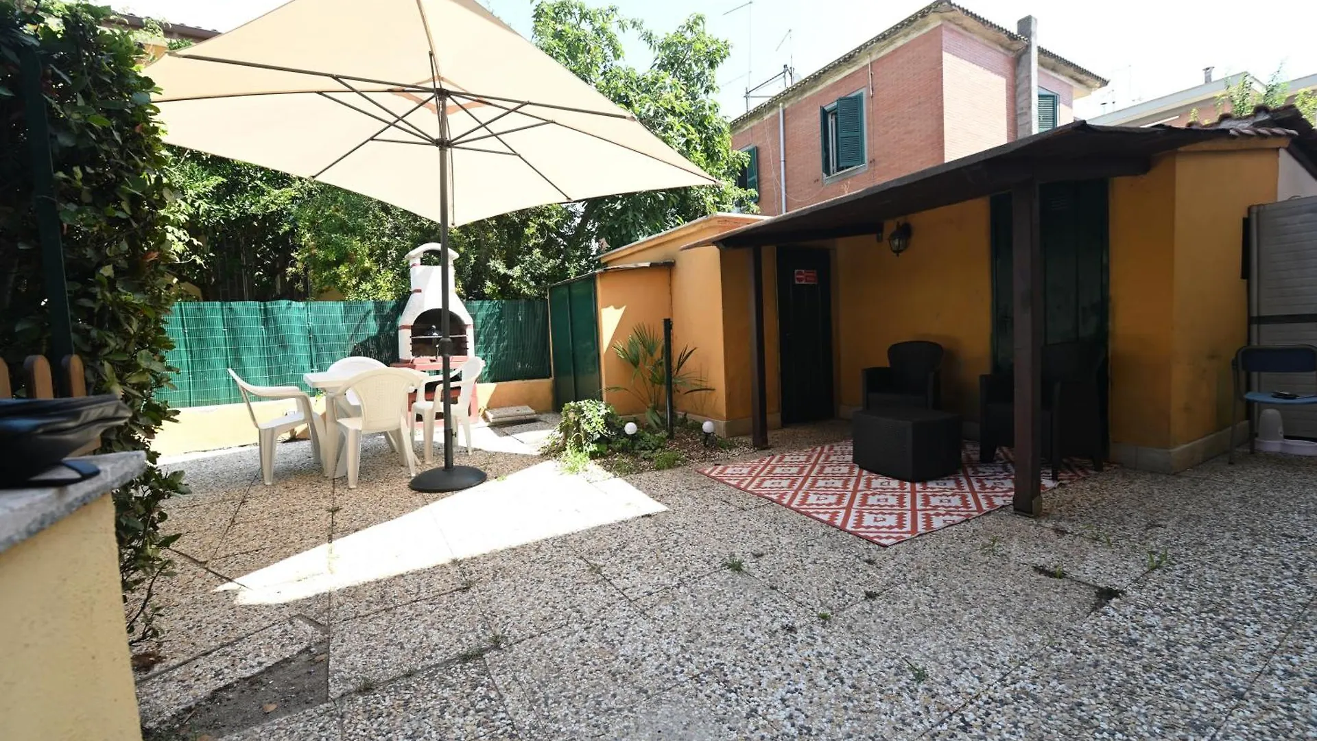 Appartamento Con Delizioso Giardino Acilia